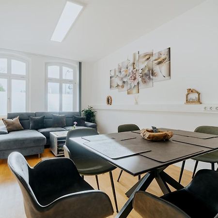 Blissplace 3 Zi Premium Apartment Nahe Getec Arena Mit Kingsize Betten Und Balkon Magdeburgo Esterno foto