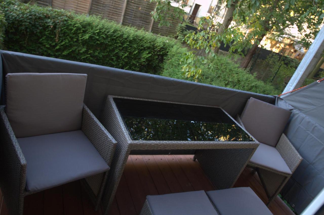 Blissplace 3 Zi Premium Apartment Nahe Getec Arena Mit Kingsize Betten Und Balkon Magdeburgo Esterno foto