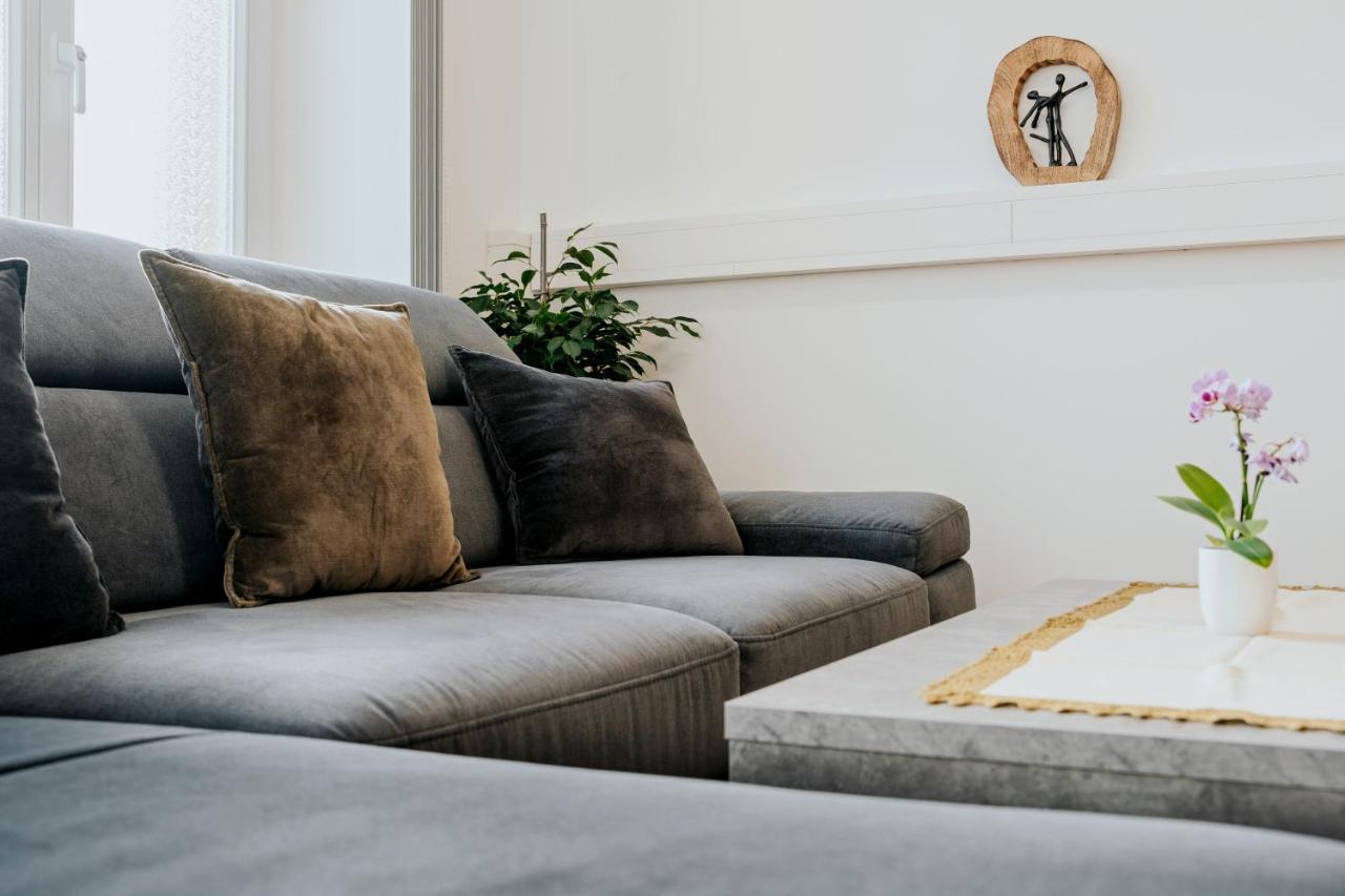 Blissplace 3 Zi Premium Apartment Nahe Getec Arena Mit Kingsize Betten Und Balkon Magdeburgo Esterno foto