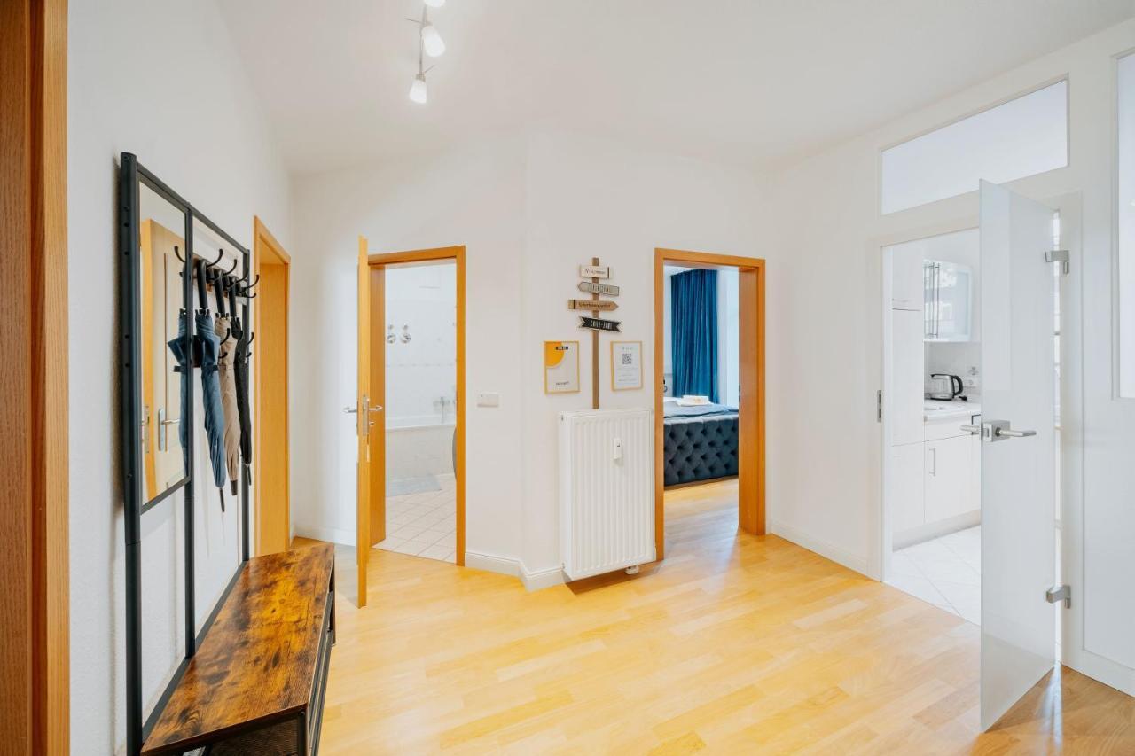 Blissplace 3 Zi Premium Apartment Nahe Getec Arena Mit Kingsize Betten Und Balkon Magdeburgo Esterno foto